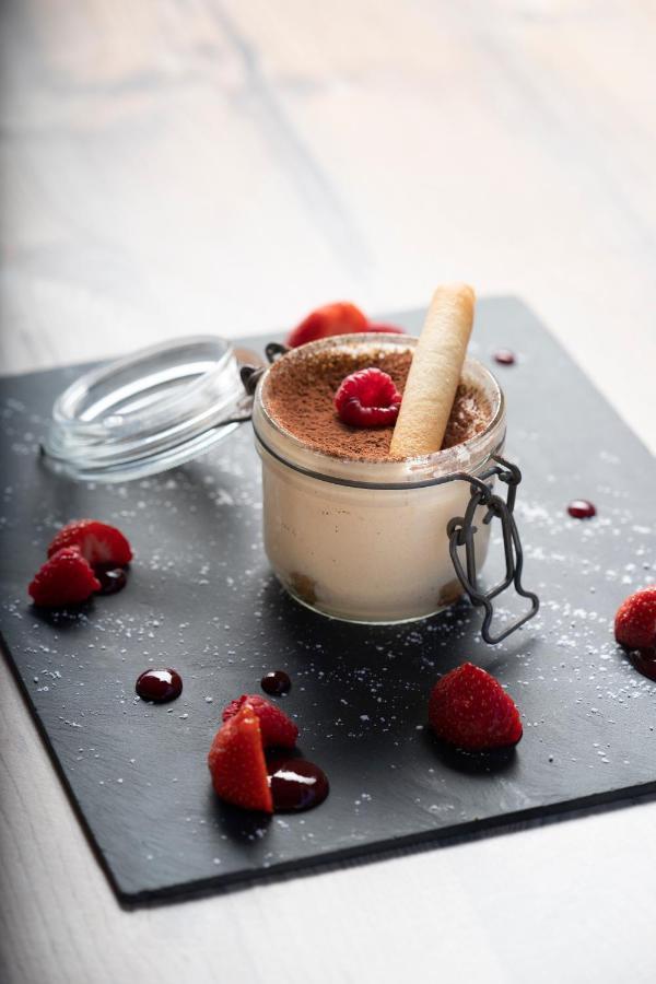 רדו Hotel Le Fournil מראה חיצוני תמונה