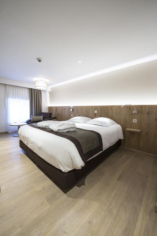 רדו Hotel Le Fournil מראה חיצוני תמונה