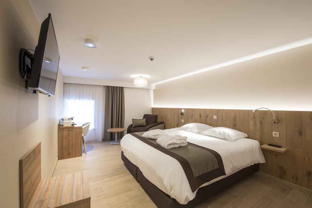 רדו Hotel Le Fournil מראה חיצוני תמונה