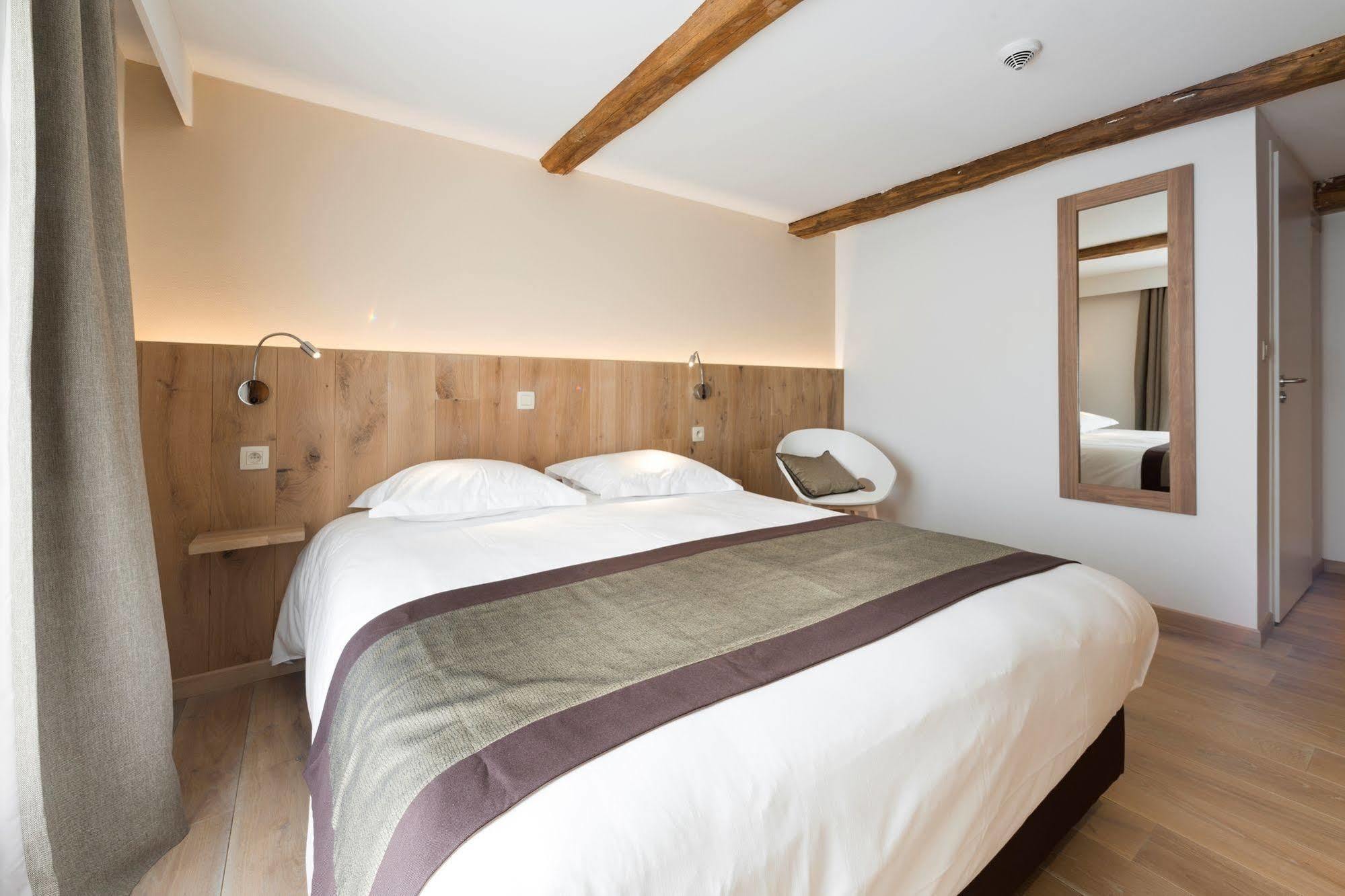 רדו Hotel Le Fournil מראה חיצוני תמונה
